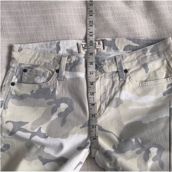Never worn Elizabeth & James Textile skinny jeans pants white grey tan camo 28 - Picture 6 of 13
